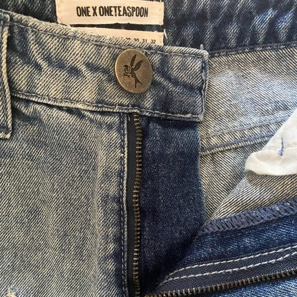 One Teaspoon One X “The Ledgend” Distressed Jean Shorts Size 23 - Picture 12 of 16